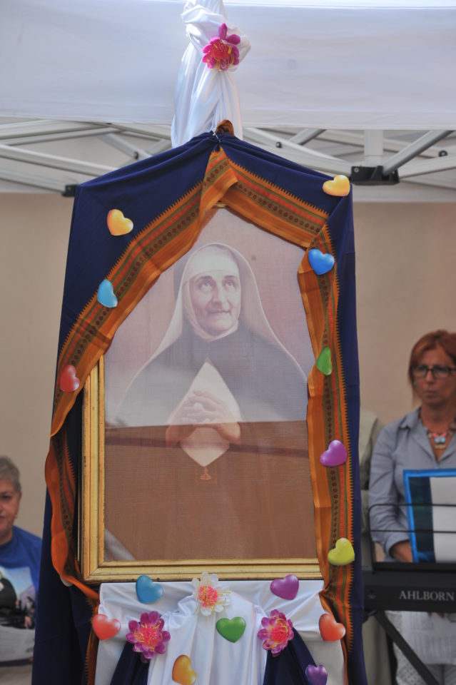 anniversario della nascita di Madre Teresa Michel